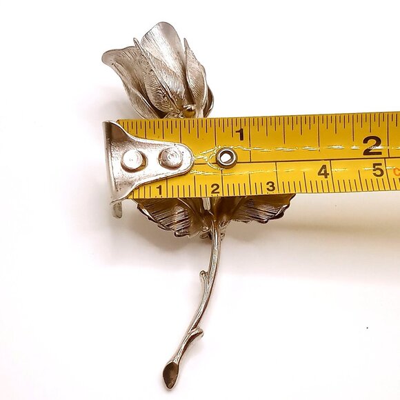Vintage Giovanni Brooch Silver Tone Rose Textured Detail Leaves Stem Design Pin - Picture 11 of 12